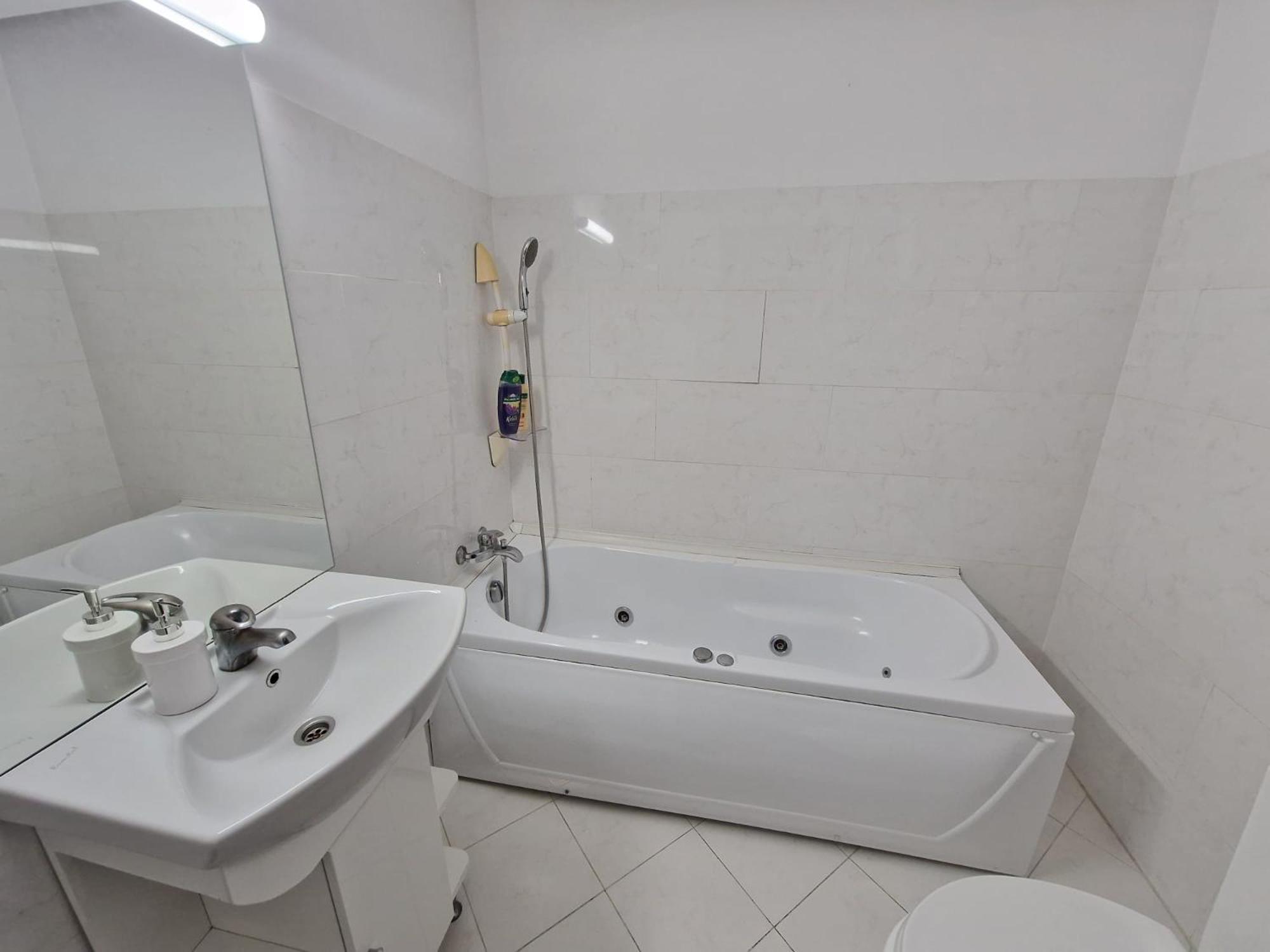 Kpm Downtown Apartments 부쿠레슈티 외부 사진